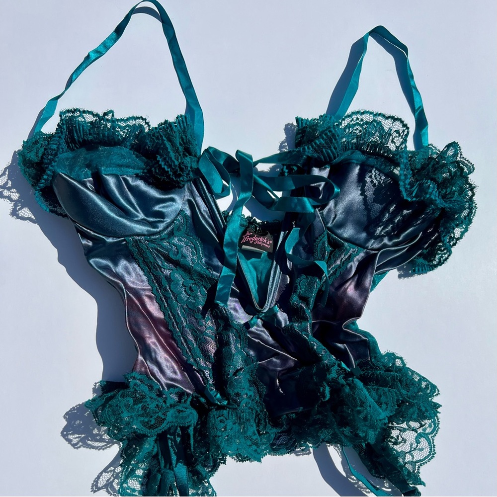 Fredrick’s of Hollywood 70’s style corset in size 32C, color “Shaded Spruce”